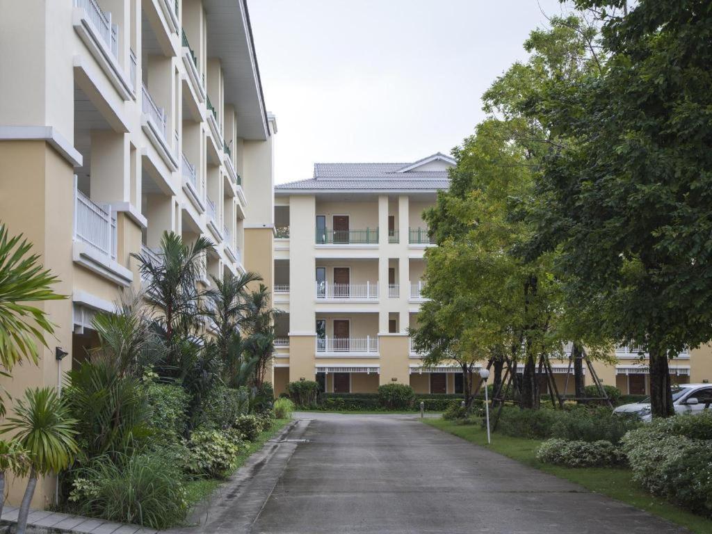The One Residence Hotel Banguecoque Exterior foto