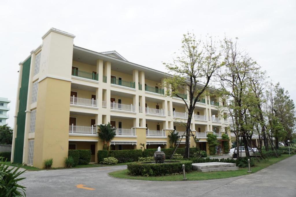 The One Residence Hotel Banguecoque Exterior foto